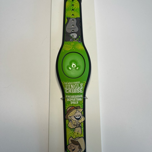 Disney Limited Edition Jungle Cruise MagicBand - Picture 3 of 4